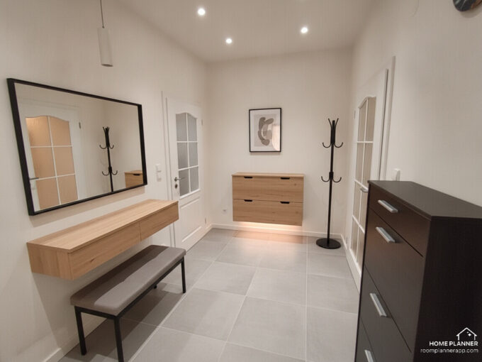 Vizualizace předsíně rodinného domu na Srubci ve světlém moderním stylu